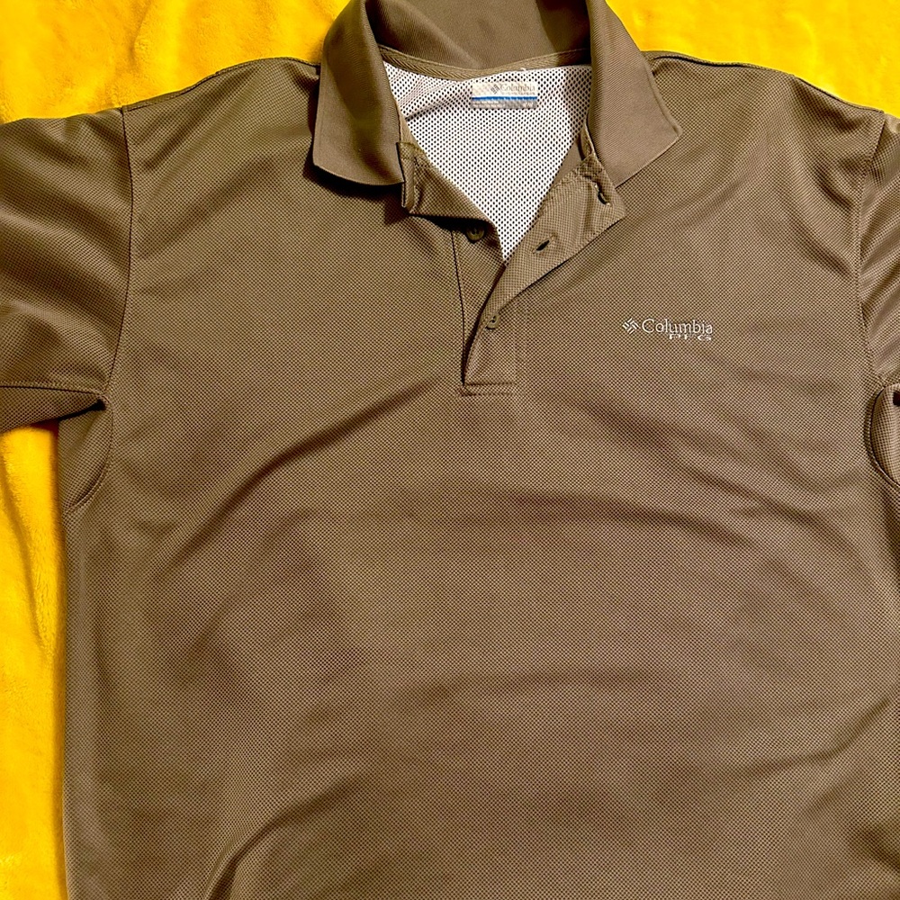 Columbia Men's Polo Shirt in Olive